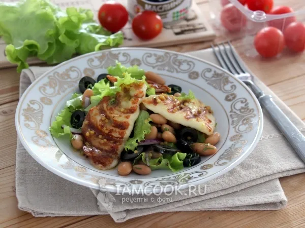 Фото блюда: Салат из фасоли и сыра сулугуни