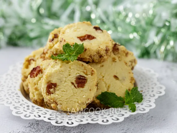 Фото блюда: Печенье с курагой и орехами