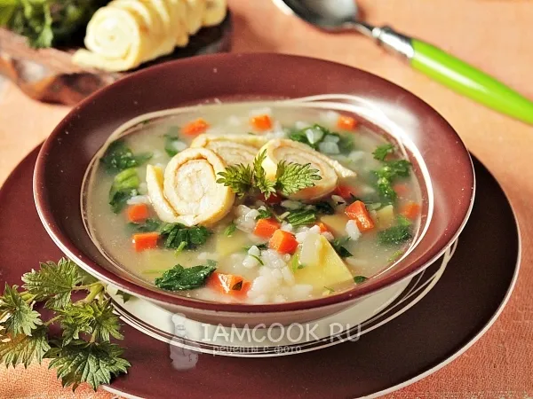 Фото блюда: Суп с крапивой и яйцом