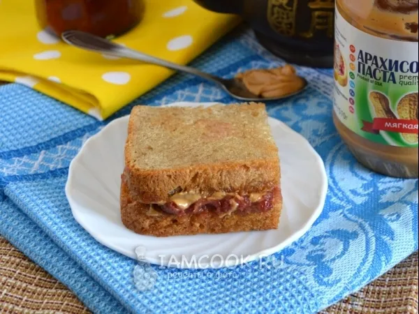 Фото блюда: Тосты с арахисовым маслом и джемом
