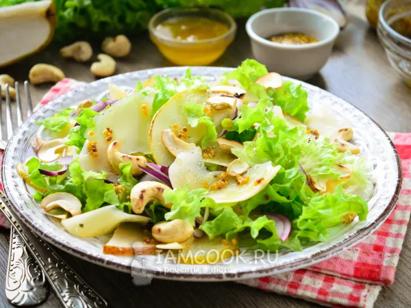 Фото блюда: Салат с жареной грушей