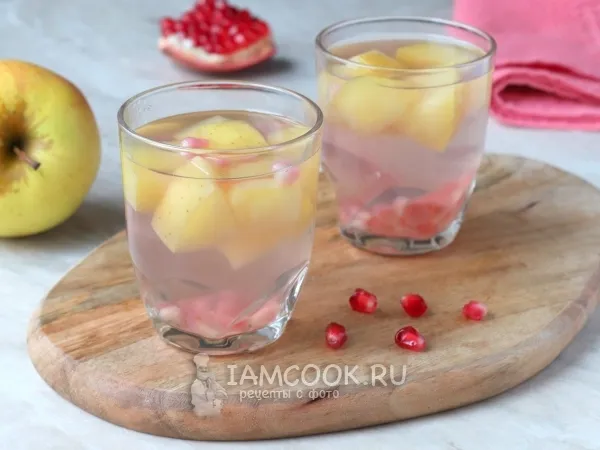 Фото блюда: Компот из граната и яблок