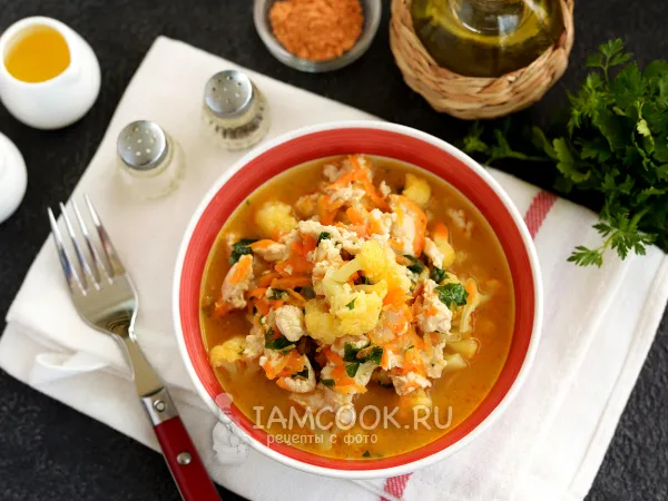 Фото блюда: Цветная капуста с фаршем на сковороде