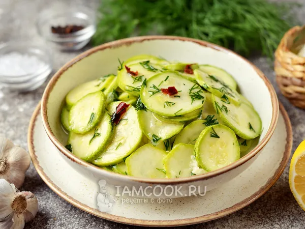 Фото блюда: Кабачок по-алжирски (маринованные кабачки быстрого приготовления)