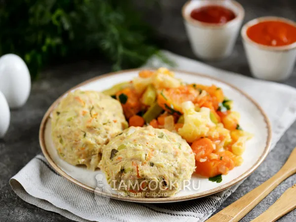 Фото блюда: Котлеты из индейки с кабачком на пару