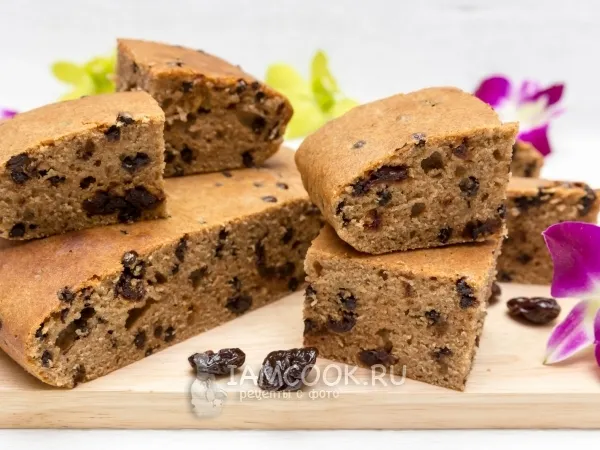 Фото блюда: Цельнозерновой пирог с вяленой вишней и шоколадом