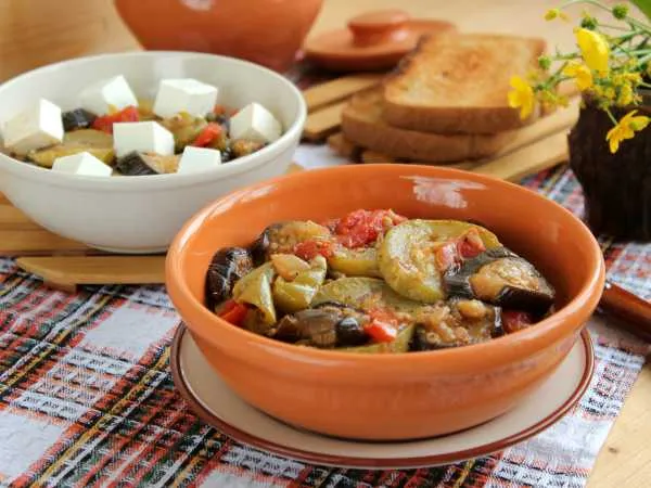 Фото блюда: Баклажаны тушеные с овощами