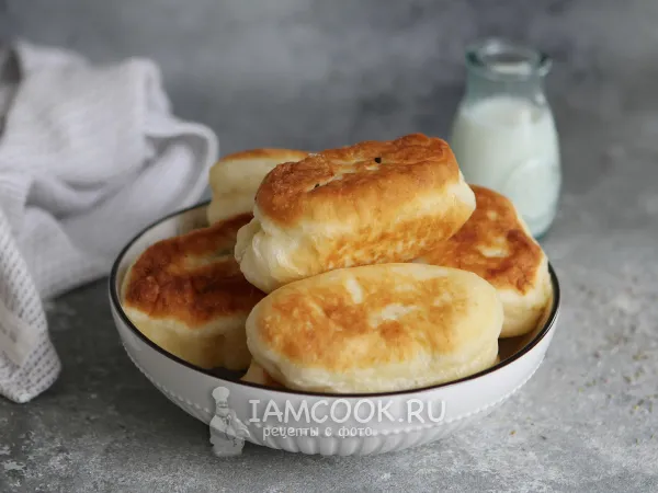 Фото блюда: Пирожки с зеленью и сыром