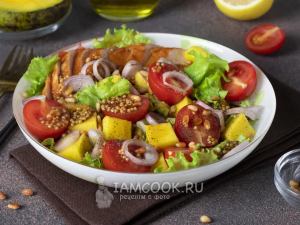 Фото блюда: Салат с копчёной курицей и манго