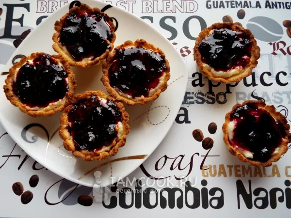 Фото блюда: Песочные корзиночки с творожным кремом