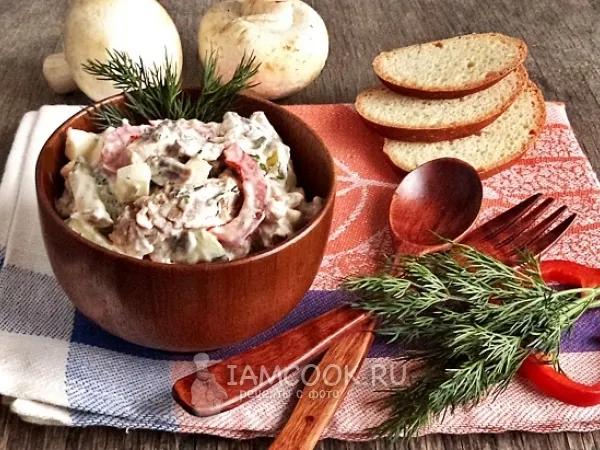 Фото блюда: Салат с говядиной и грибами