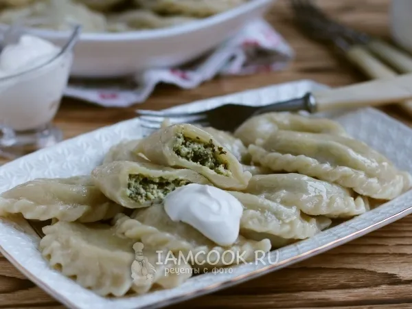 Фото блюда: Вареники с творогом и шпинатом
