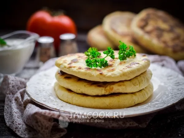 Фото блюда: Лепёшки с адыгейским сыром на сковороде