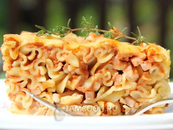 Фото блюда: Запеканка из макарон с ветчиной и сыром