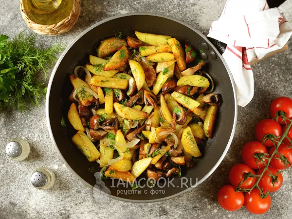 Фото блюда: Жареха с грибами и картошкой