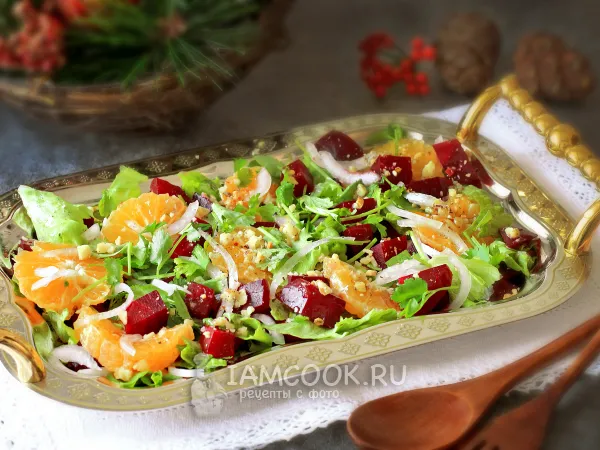 Фото блюда: Салат из свеклы с мандаринами