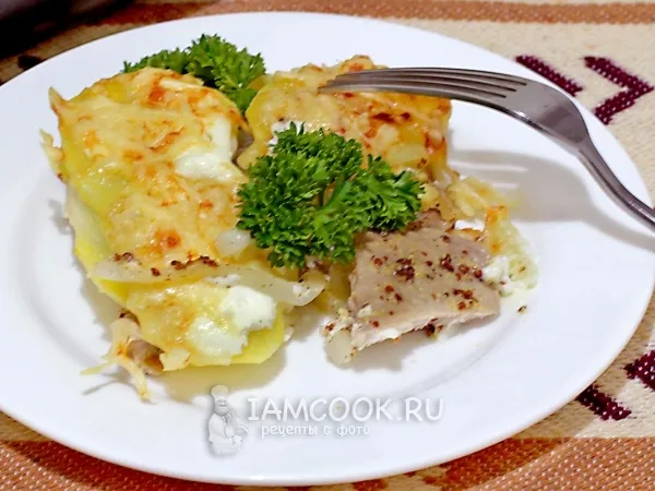 Фото блюда: Свинина с картофелем по-французски