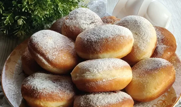 Фото блюда: Пончики с заварным кремом
