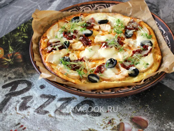 Фото блюда: Кето пицца с курицей и вялеными томатами