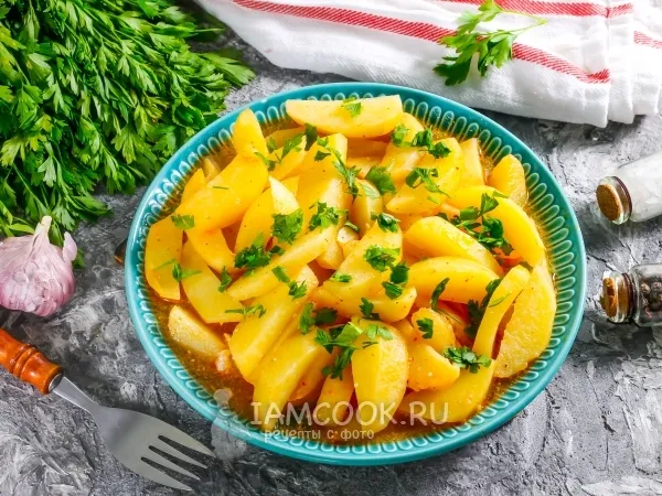 Фото блюда: Тушеная картошка в микроволновке