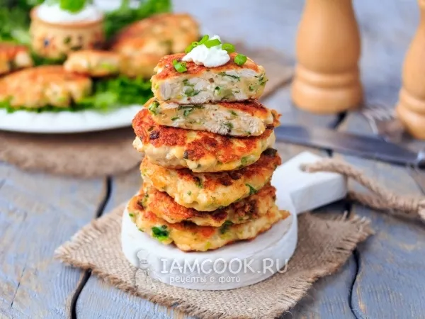 Фото блюда: Куриные оладьи с сыром и зеленью