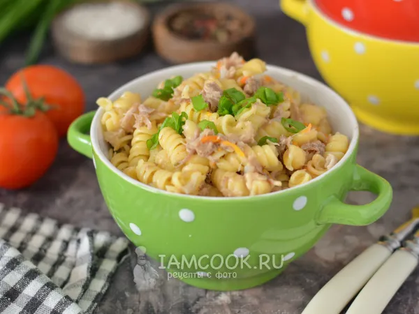 Фото блюда: Макароны по-флотски с тушенкой в мультиварке
