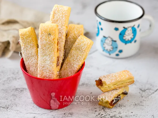 Фото блюда: Печенье на кефире с изюмом