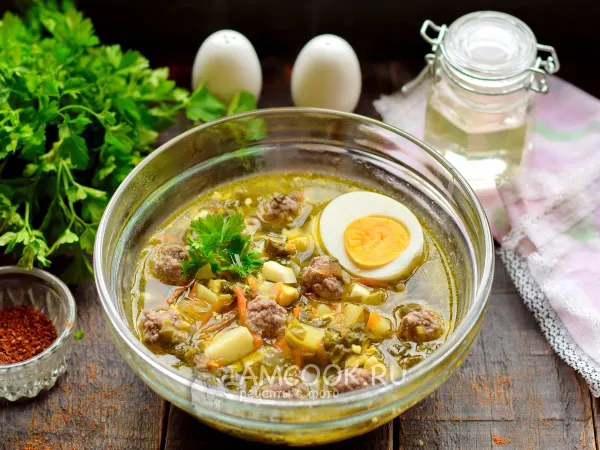 Фото блюда: Щи из щавеля с фрикадельками