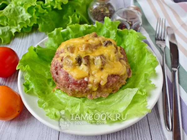 Фото блюда: Мясные ватрушки с грибами и сыром