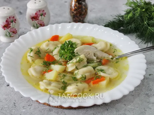 Фото блюда: Куриный суп с пельменями