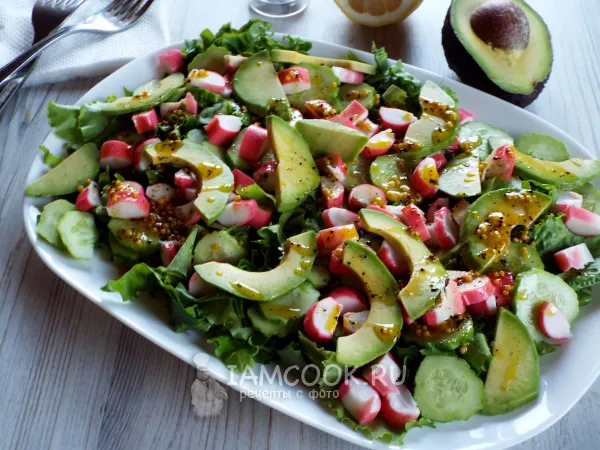 Фото блюда: Салат с крабовыми палочками и авокадо