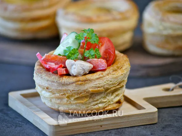 Фото блюда: Волованы из слоеного теста