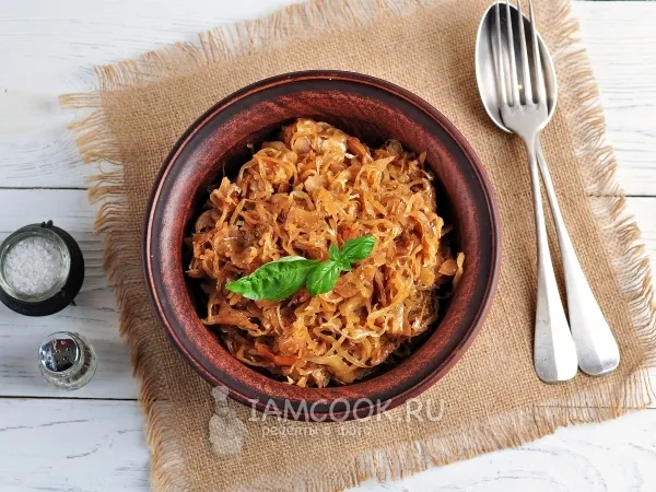 Фото блюда: Начинка из квашеной капусты для пирожков и пирогов