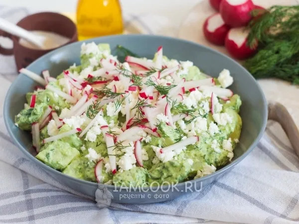 Фото блюда: Картофельный салат с заправкой из черемши