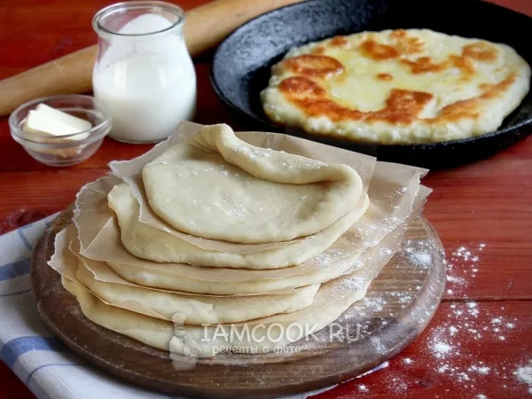 Фото блюда: Тесто на кефире для лепешек на сковороде