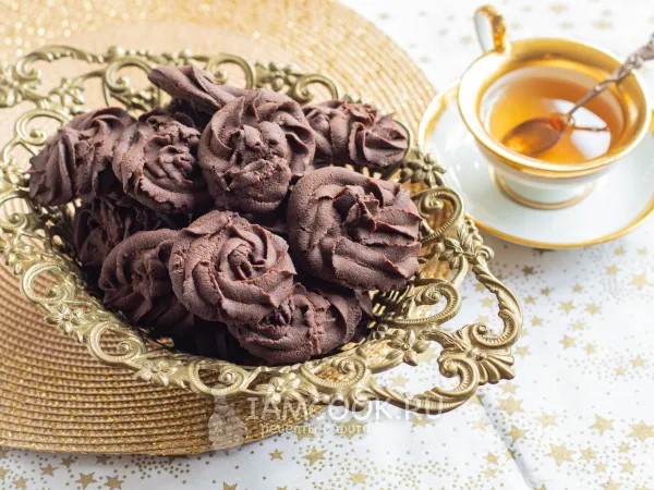 Фото блюда: Рассыпчатое шоколадное печенье на сливочном масле