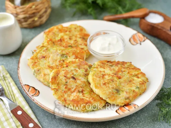 Фото блюда: Кабачковые оладьи с беконом и сыром