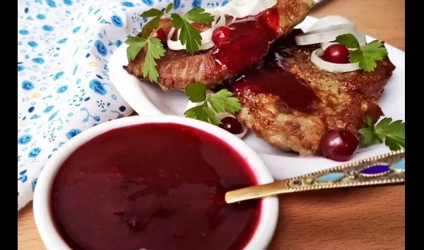 Фото блюда: Брусничный соус к мясу