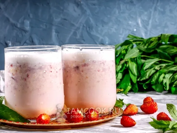 Фото блюда: Молочный коктейль с земляникой
