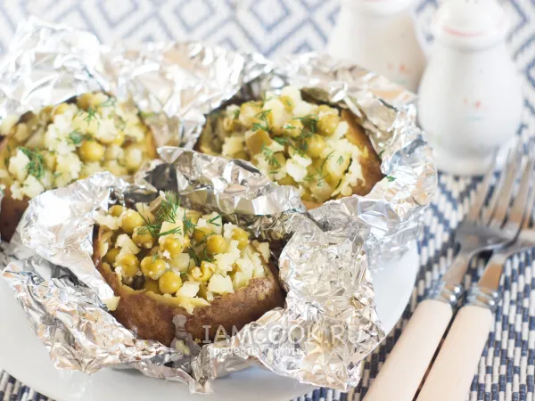 Фото блюда: Картошка с огурцами в духовке
