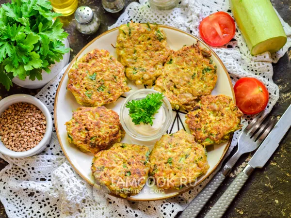 Фото блюда: Оладьи из гречки и кабачков