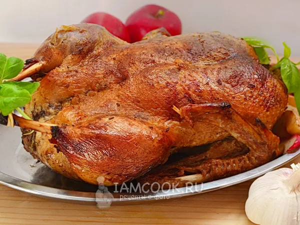 Фото блюда: Утка с яблоками в фольге