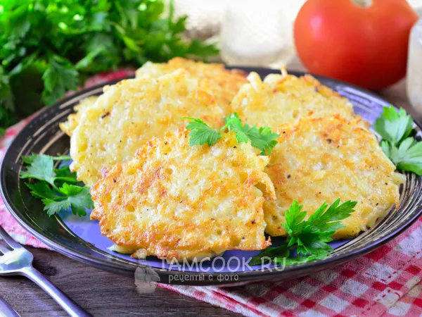 Фото блюда: Драники с помидорами и сыром