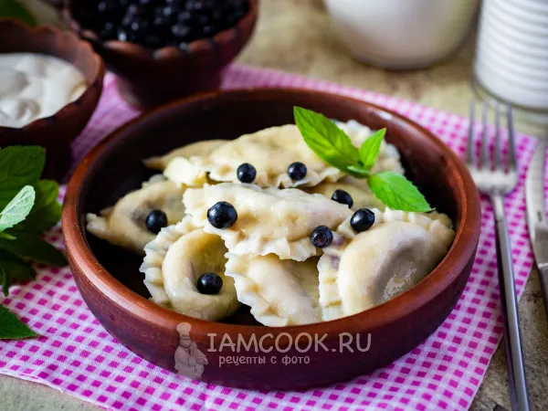 Фото блюда: Вареники с черникой