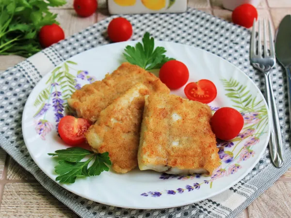 Фото блюда: Филе минтая в яйце на сковороде