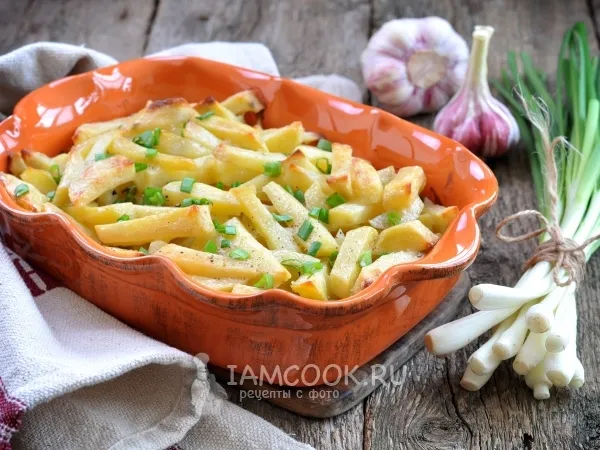 Фото блюда: Картофель, запеченный с курицей и беконом