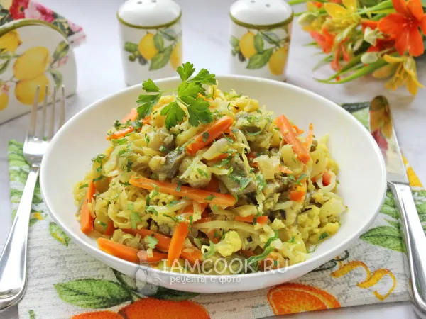 Фото блюда: Овощное рагу с баклажанами и капустой