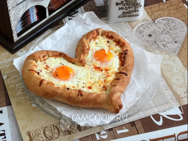 Фото блюда: Хачапури по-аджарски «Сердце»