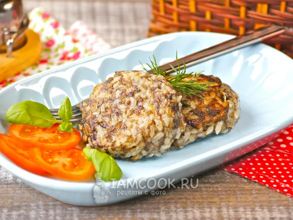 Фото блюда: Постные рисовые котлеты с грибами