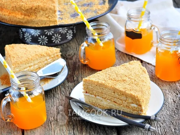 Фото блюда: Торт «Медовик» на водяной бане